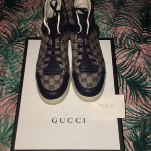 Gucci shoe